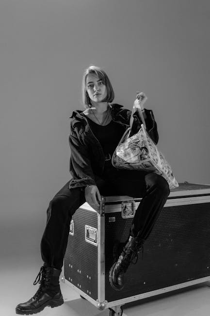 Tajemniczy przystojniak z torbą – policja z Olsztyna prosi o pomoc w śledztwie