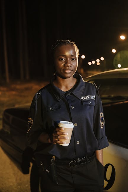 Olsztyn świętuje 106 lat Policji i setną rocznicę służby kobiet – uroczystości w Gietrzwałdzie