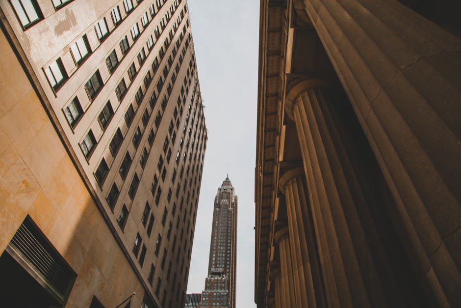 Rzeka Kumiela wylała w Elblągu – wprowadzono stan pogotowia przeciwpowodziowego, utrudnienia na ulicach