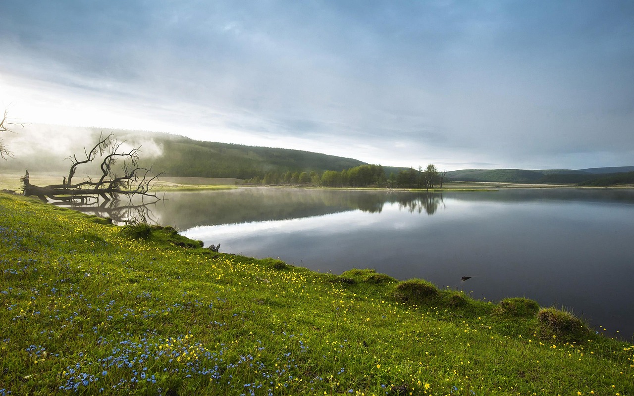 Stomil Olsztyn zorganizował drugie śniadanie biznesowe nad jeziorem