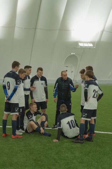 Bartosz Szczęsny nowym asystentem trenera w Mławie